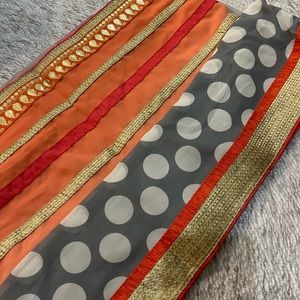 Printed Polka dot saree